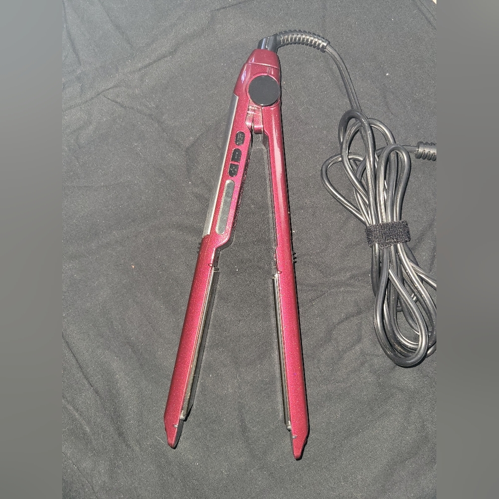 Used Conair Infiniti Pro 1 inch Tourmaline Ceramic Flat Iron Hair Straightener - Picture 12 of 15